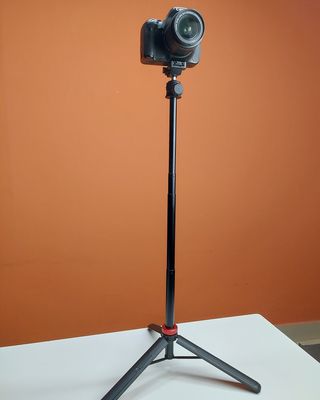 Ulanzi MT44 Extendable Vlog Tripod With 360° Ball Head – Black Color_img_16