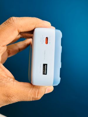 Baseus Comet Series 22.5W 20000mAh Dual Cable Digital Display Power Bank – White Color_img_3