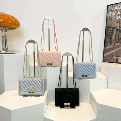 Fashionable New Solid Color PU Embossed Mini Shoulder Bag_img_0