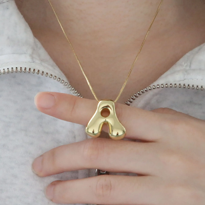 A Jumbo initial necklace_img_0