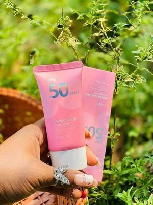 Sakura sunscreen_img_2