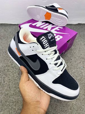 Nike SB x TIGHTBOOTH®︎ Dunk Low Pro Black and White_img_1