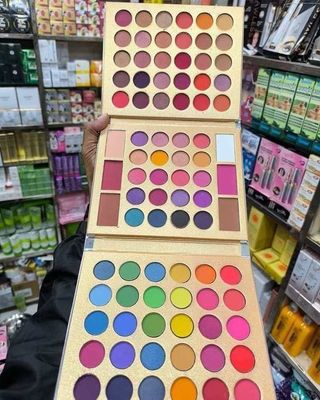 pretty all set eyeshadow palette_img_0