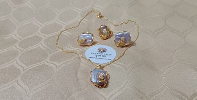 Mother Pearl Pendent Set_img_0