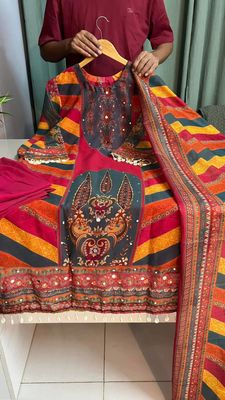 Indian Weight Less Georgette Three piece_img_1