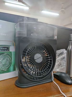 PORTABLE MINI COLD FAN WITH MIST