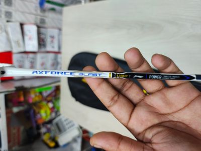 Li-Ning Axforce Blast Badminton Racket_img_2
