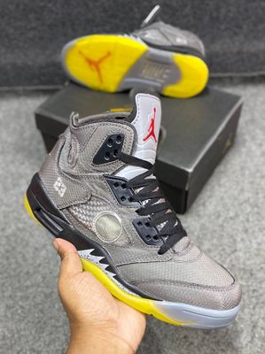 Air Jordan 5 Retro - Off-White_img_1