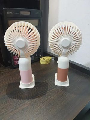 Mini Cute Rechargeable USB Charging Portable Handheld Desktop Fan and Mobile Stand_img_1