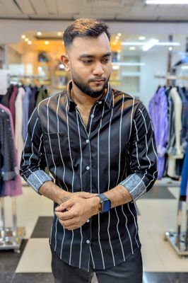 OLD Money Shirt_img_4
