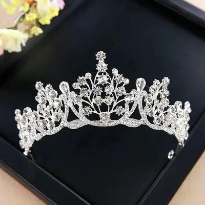 stone crownhuge available in stock_img_0