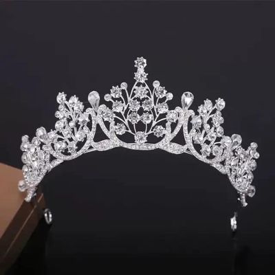stone crownhuge available in stock_img_2