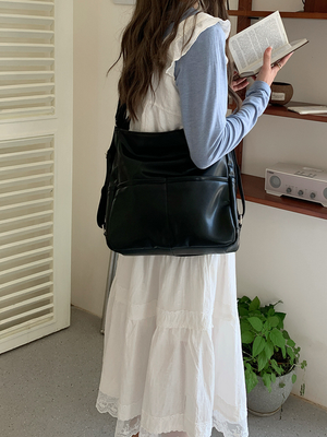 Urban Axis Shoulder Bag_img_8