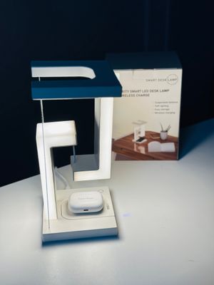 Anti-Gravity LED Desk Lamp with Wireless Charger_img_3