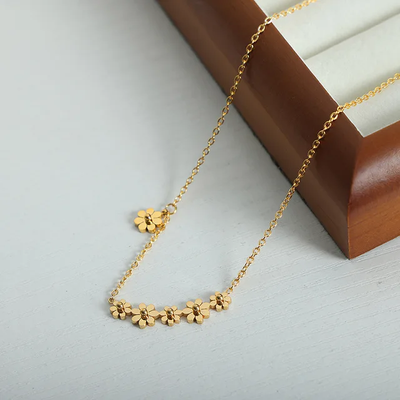 Flowrette necklace_img_2