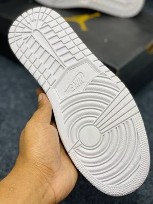 Jordan 1 Low_img_4