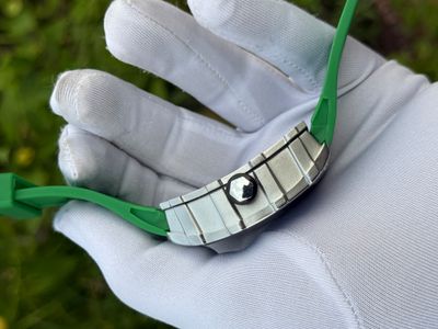 RICHARD MILLE GREEN BELT SILVER CASE_img_2