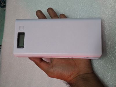 8 Battery Power Bank Box_img_2