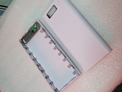 8 Battery Power Bank Box_img_1