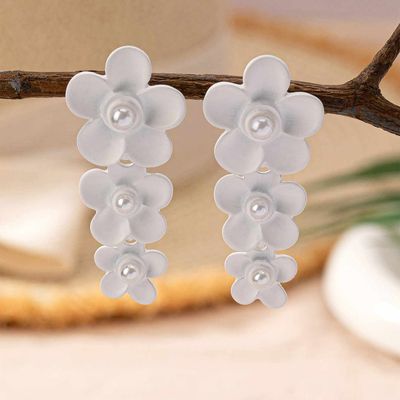 3 flower long stud earrings_img_2