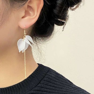 Acrylic Leaf Tassel Drop earring_img_0