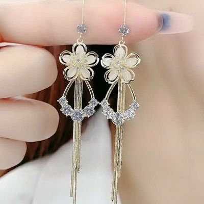 Luxery fashion long Flower earrings_img_1