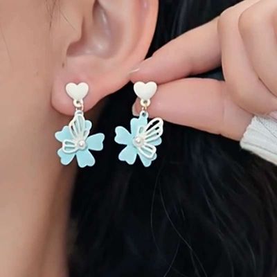 Blue flower ear clip with niche design Earrings_img_0