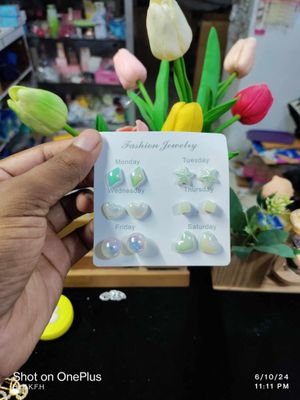 6 pcs Pearl earrings set_img_0