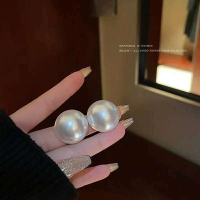 Round pearl earrings_img_2