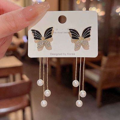 Black Butterfly 3 Pearl Earrings_img_0
