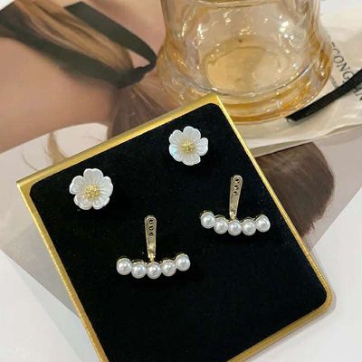Adolph Trading Flower earrings_img_1