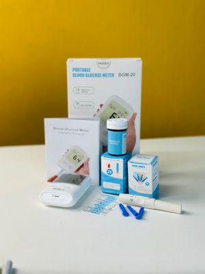 GearUP BGM-20 Diabetes Measuring Machine/ Blood Glucose Meter With 25 Test Strips_img_1