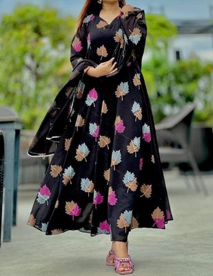 🖤 ব্ল্যাক গাউন ড্রেস – থ্রি পিসসেট 🖤_img_0