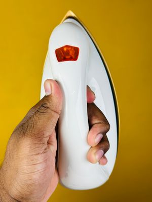 Kiam ES596 1000W Cordless Electric Dry Iron_img_5