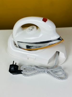 Kiam ES596 1000W Cordless Electric Dry Iron_img_7