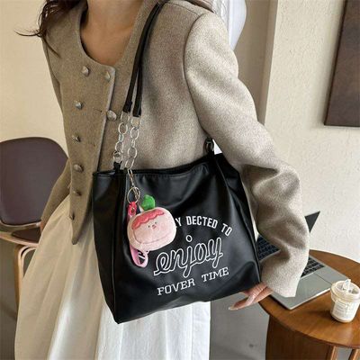 Korean Sweet Girl Foreever Tote BagAvailable in stock Material: PU leather Size: L-33, W: 12, H:26Closure: Zipper_img_1