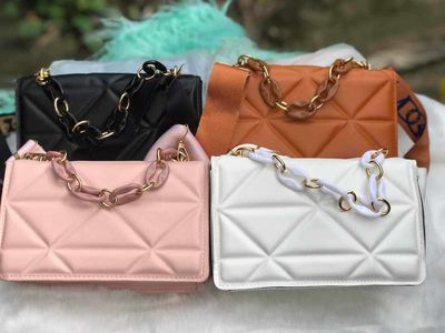 Triangle Bag_img_0