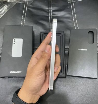 Samsung Galaxy S24 Plus_img_1