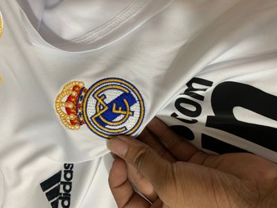 Real Madrid 09/10 Home kit_img_2