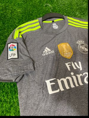 Real Madrid 15/16 Away Kit_img_1