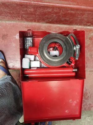 Pipe Threading Die Set 1/2"-2", Ratchet Die Stock set Best Quality same as picture_img_2