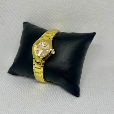 Feiwo Stainsles Steel Couple Watch - Golden_img_1