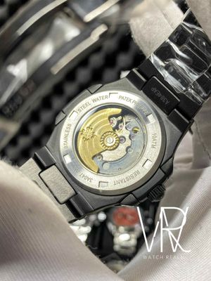 PATEK NAUTILUS BLACK CHAIN_img_1