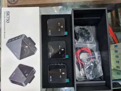 SK750 Dual Wireless Lavalier Microphone_img_0