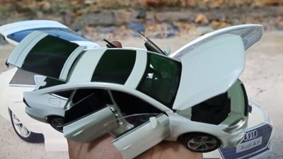 1:32 Die-Cast Model Audi A7_img_2