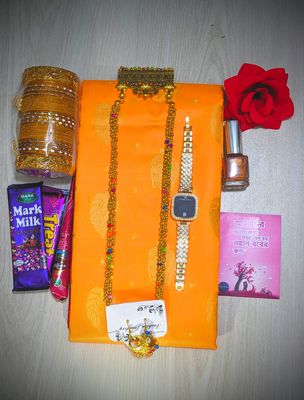 আকর্ষণীয় শাড়ী গিফট কম্ব সেট_img_4