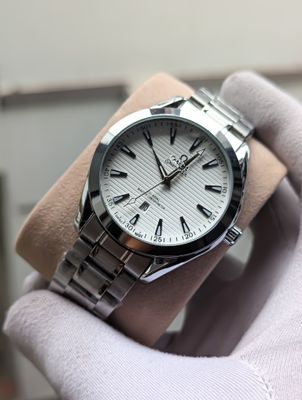 Omega Quartz Watch White_img_0