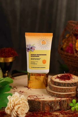 Zafran  brightening sunscreen_img_0