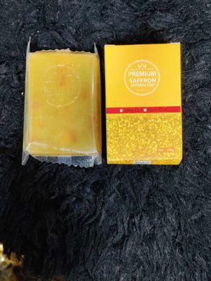 premium saffron whitening soap_img_3
