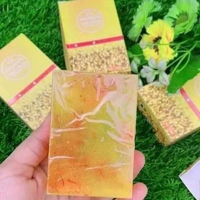 premium saffron whitening soap_img_4